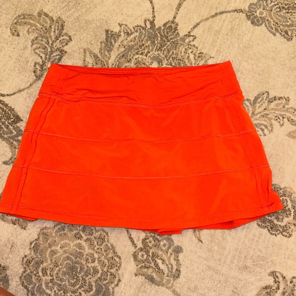 LuluLemon Pace Rival Mid-Rise Skirt